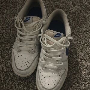 White hyper royal dunks low